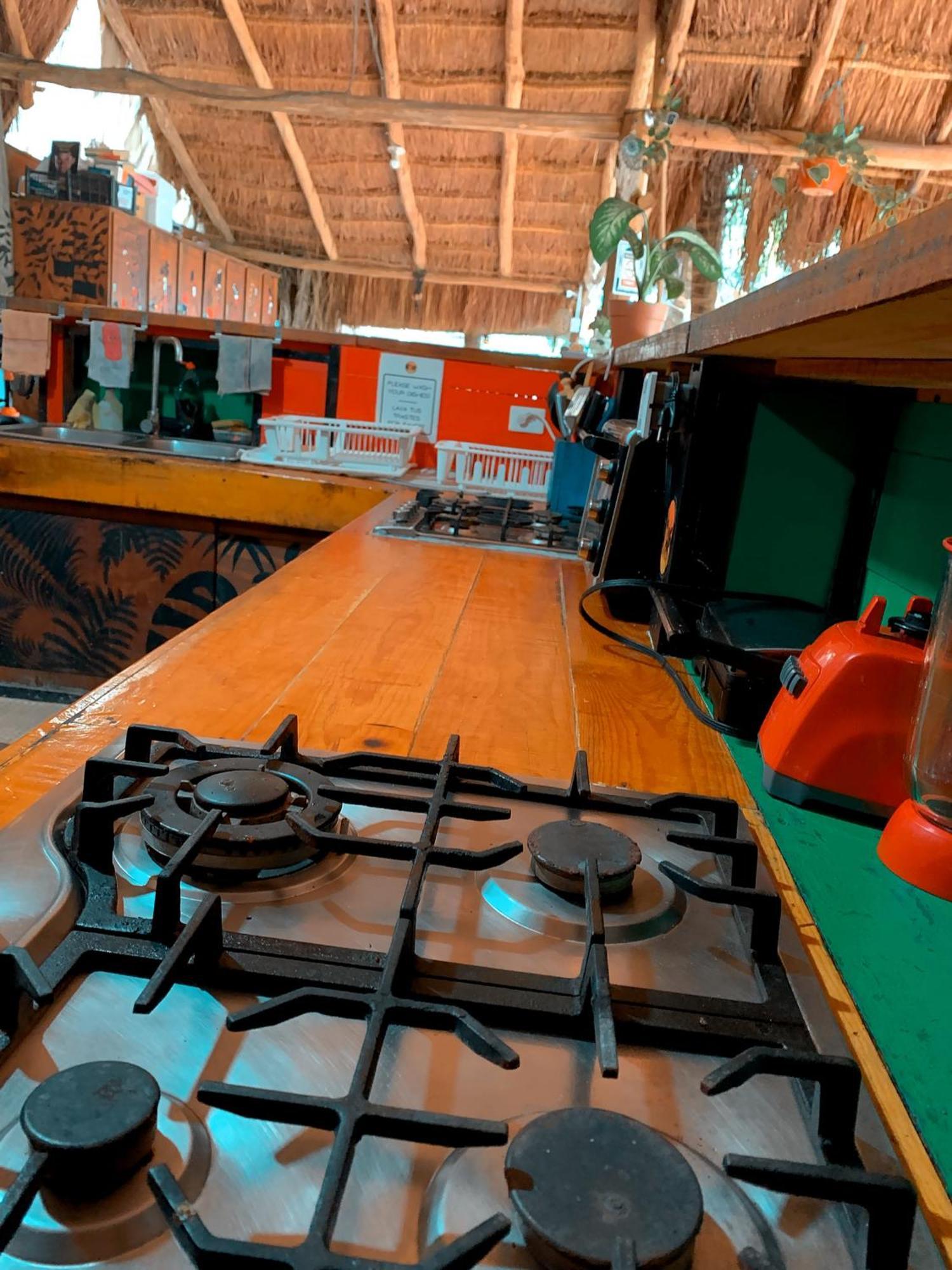 Kin Hostal And Camping جزيرة هول بوكس المظهر الخارجي الصورة
