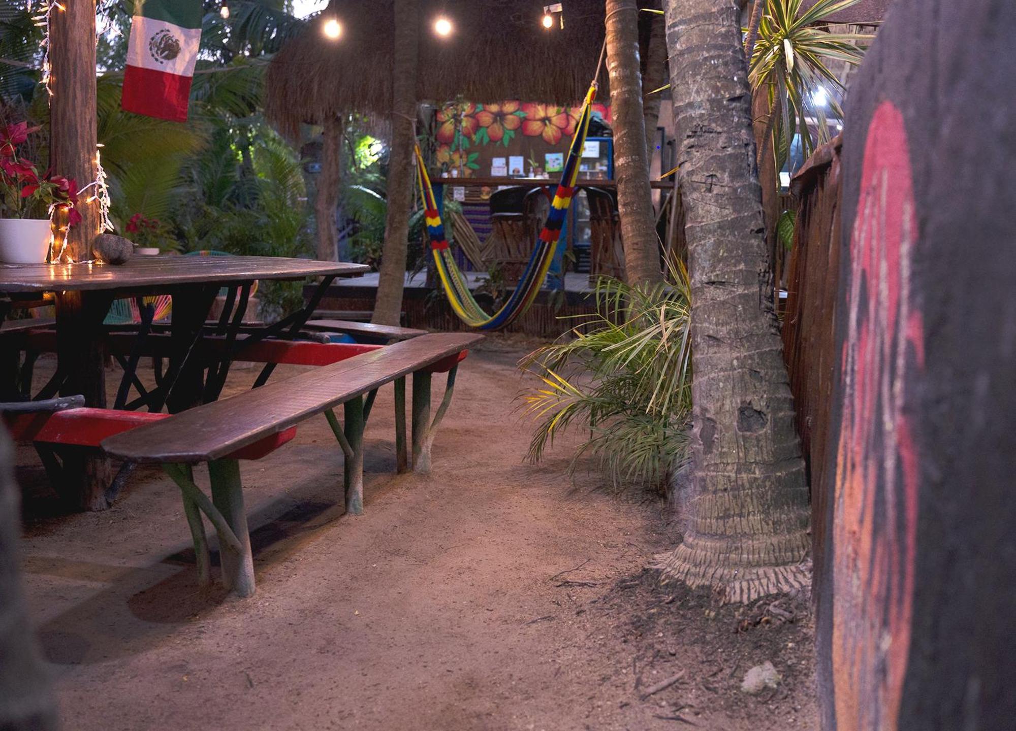 Kin Hostal And Camping جزيرة هول بوكس المظهر الخارجي الصورة